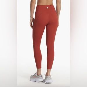 Vuori cropped leggings
